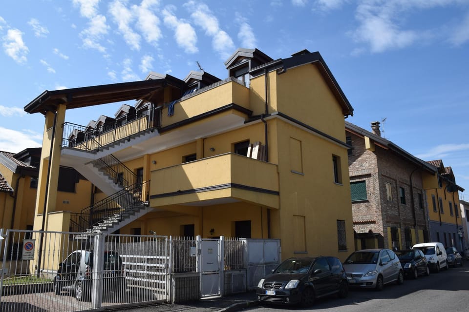 ABB LEONARDO ITALIA Apartment hotel in Rho