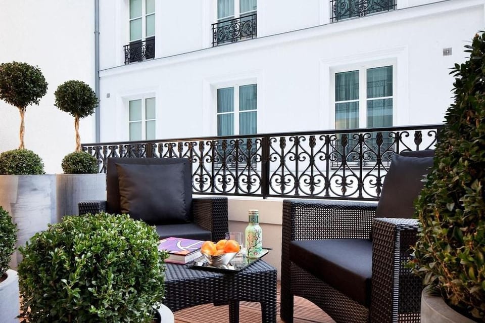 Les Jardins de la Villa & SPA Hotel in Paris