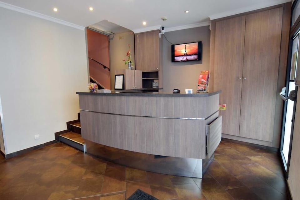 Hotel Saphir Hotel in Paris