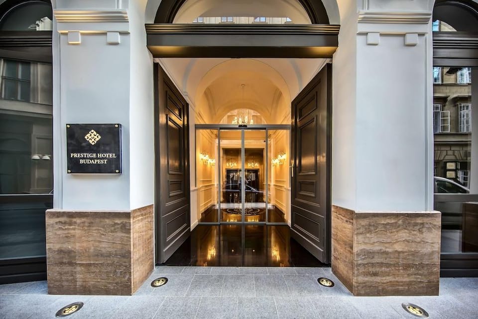 Prestige Hotel Budapest****Superior Hotel in Budapest