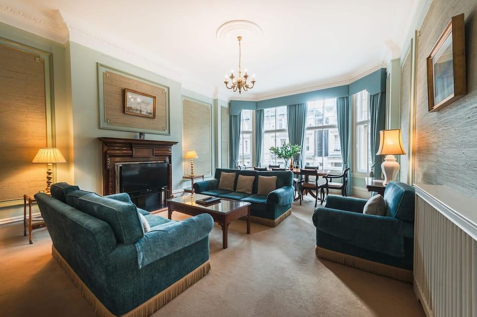 No.1 The Mansions Hotel in City of Westminster