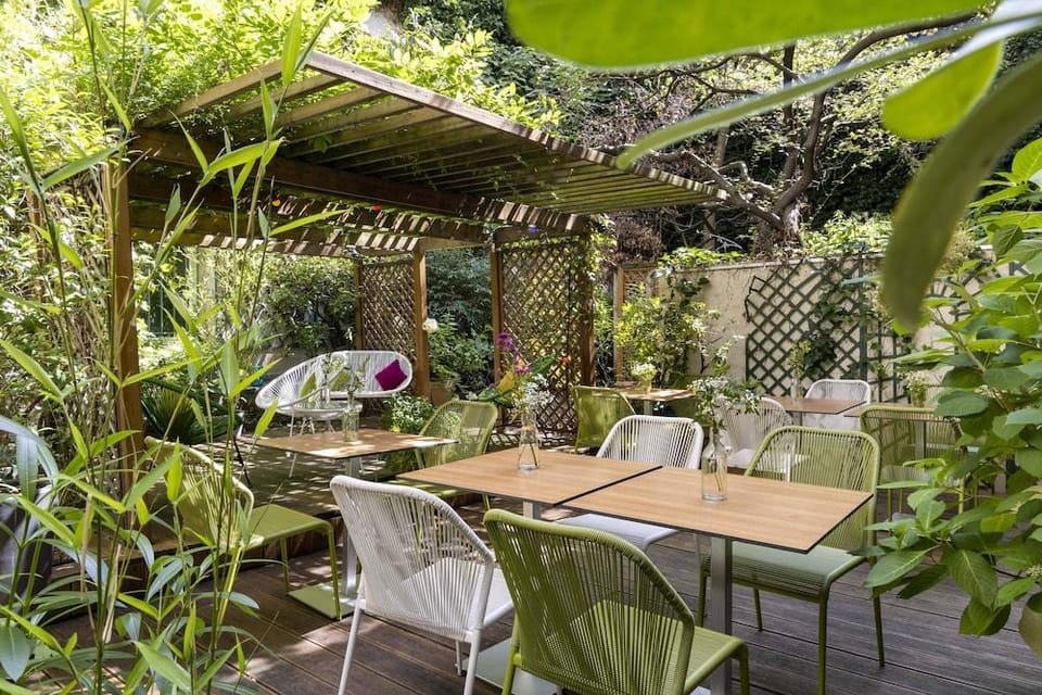 Hotel Paris Louis Blanc - Paris 10 Hotel in Paris
