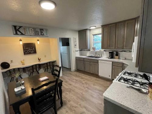 Cherry Street Star Hotel in Bandera