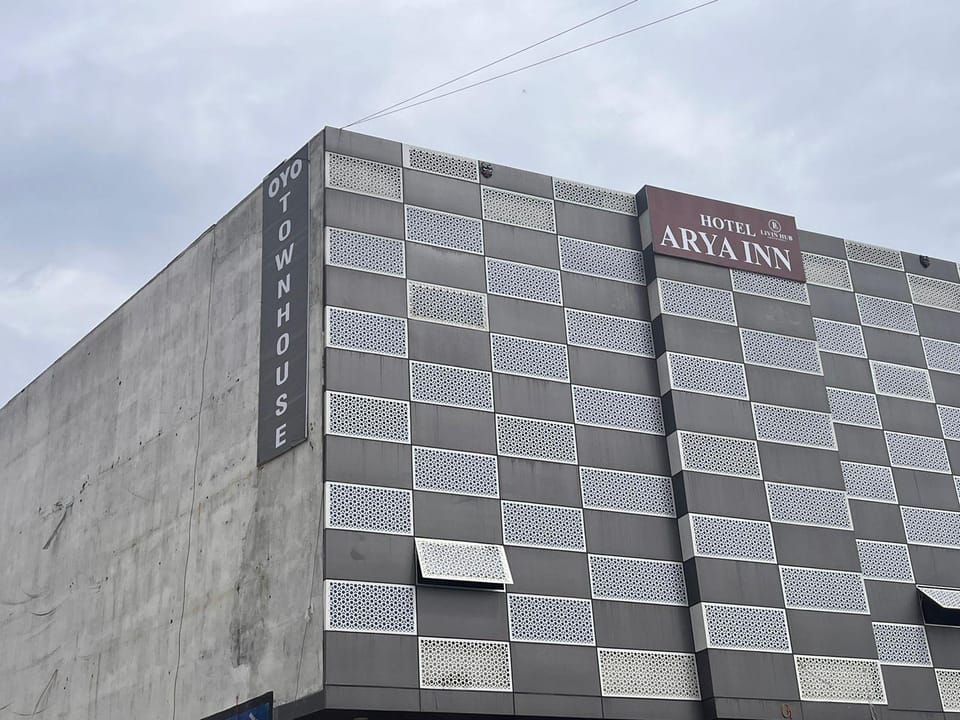 HOTEL ARYA INN Hotel in Jaipur