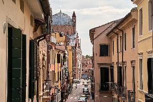 SubitoSanto - Appartamento 1B “Palladio” Hotel in Padua