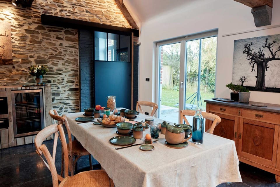 Charly 132 Hotel in Hauts-de-France