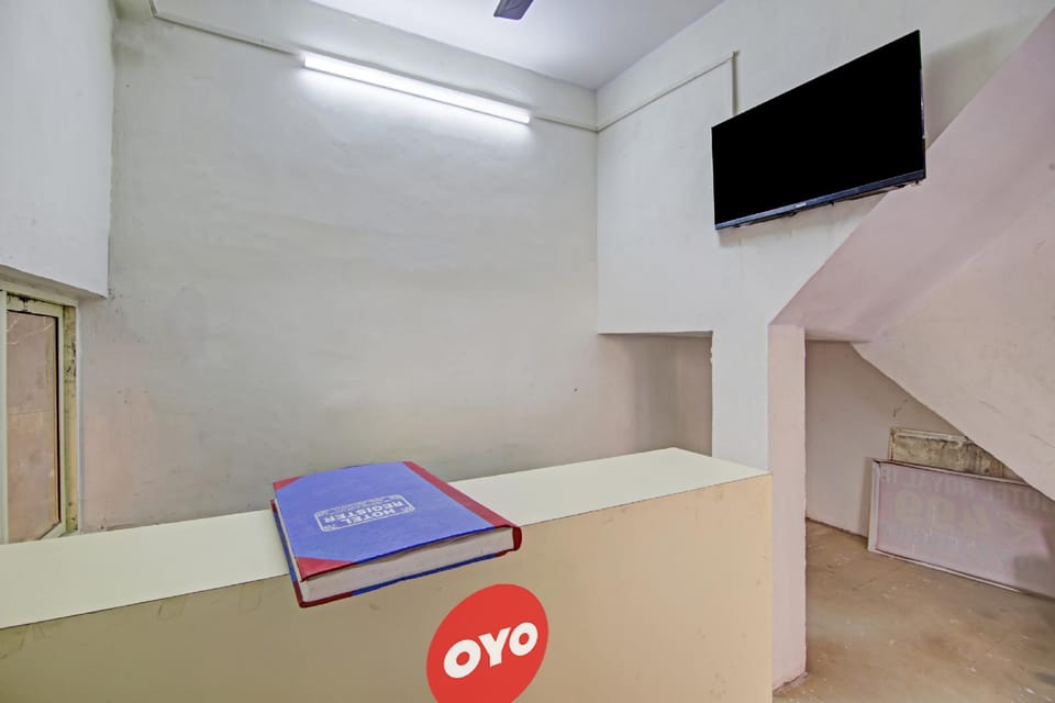 Hotel O Royal Hotel in Noida