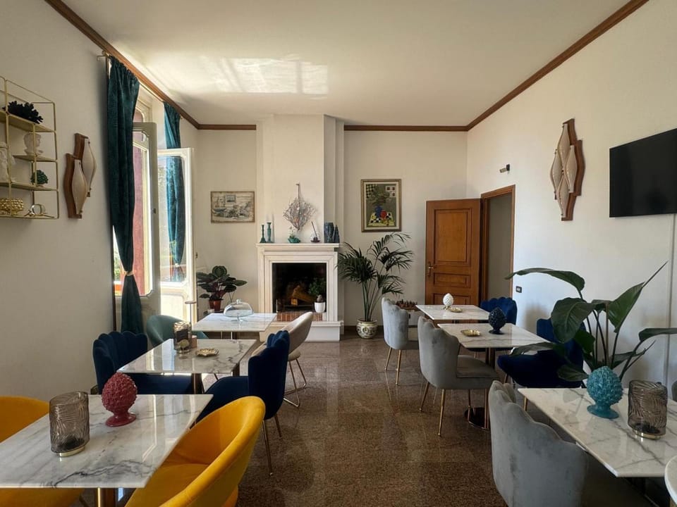 Palazzo Moresco  Hotel in Lazio