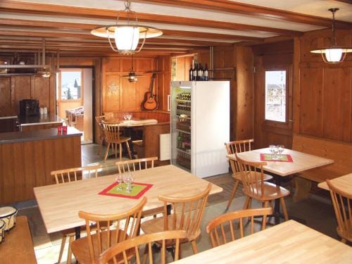 Boardercamp Laax - swiss mountain hostel Hostel in Canton of Grisons