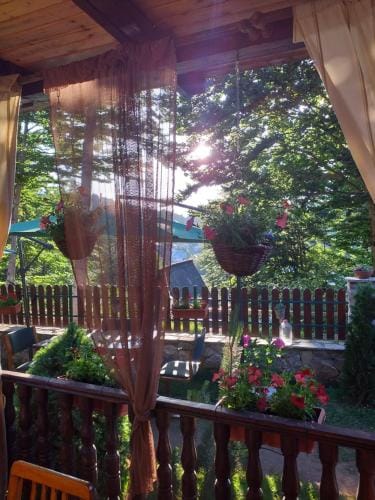 Restuarant-Apartments T'ga za jug Lazaropole Hotel in North Macedonia