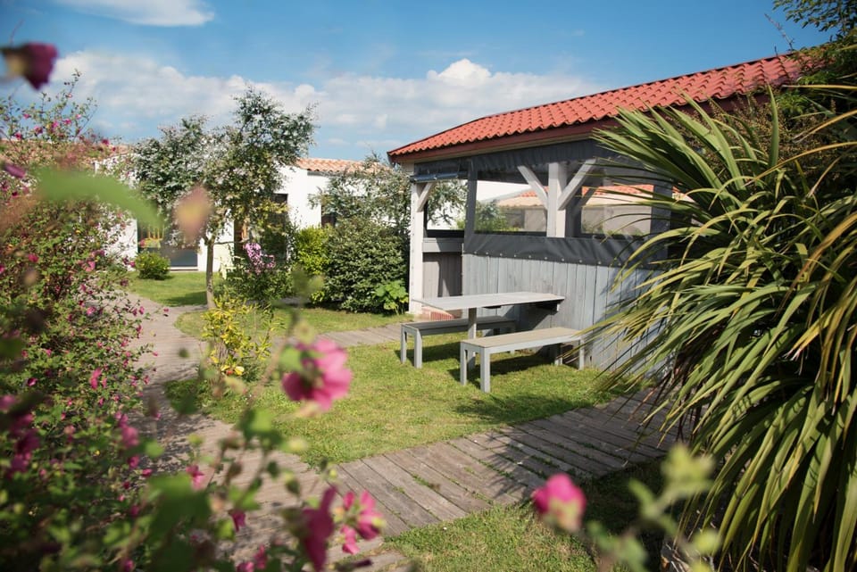 Motel Saint Georges d'Oleron Hotel in Saint-Georges-d'Oléron