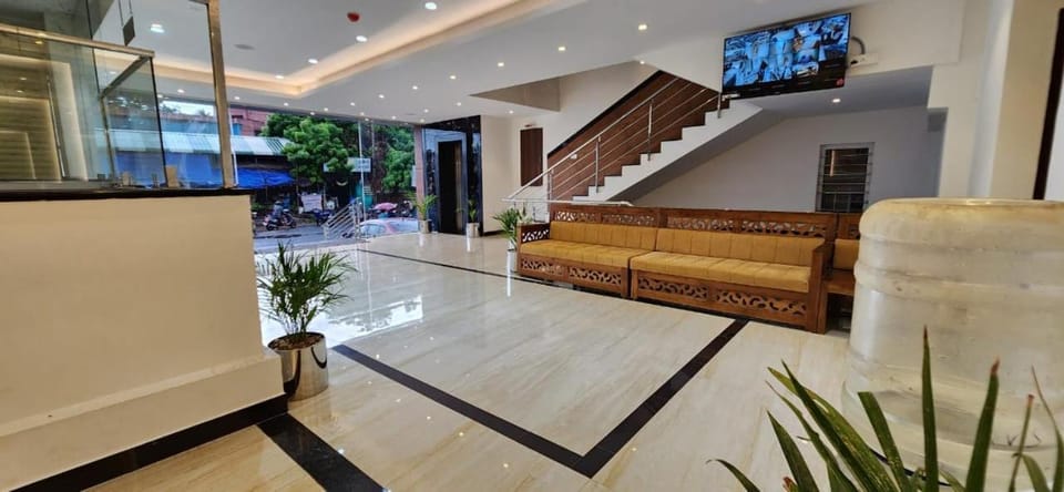 Ponni Residency Thanjavur Hotel in Tamil Nadu