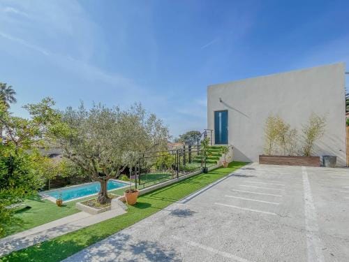 STAYnGOLF Hotel in Cagnes-sur-Mer