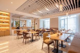 Rezen Select Hotel Hangzhou Xiaoshan Airport Hotel in Hangzhou