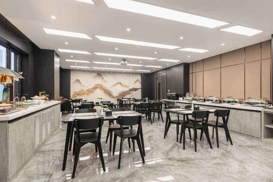 Rezen Dong Hotel Xi'an Zhonglou Provincial Government Hotel in Xian