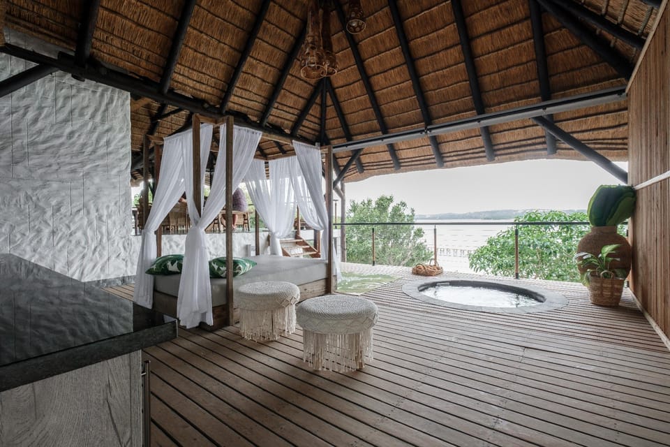 Mukumbura Lodge Bilene Lodge in Africa