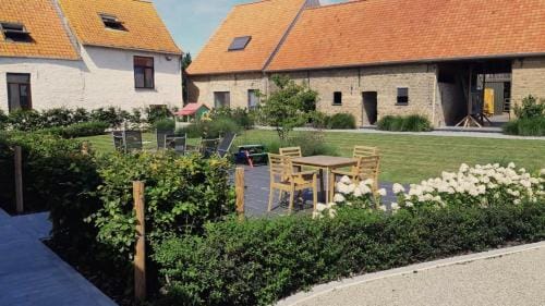 Bibi's Boerderij Hotel in Flanders