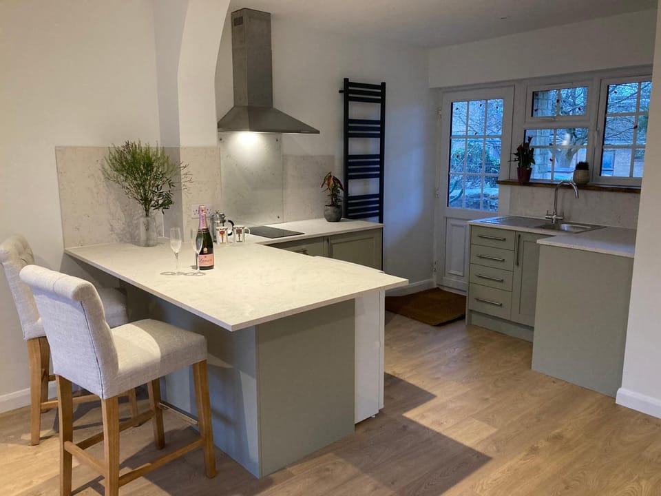 Yew Tree House Hotel in West Oxfordshire District