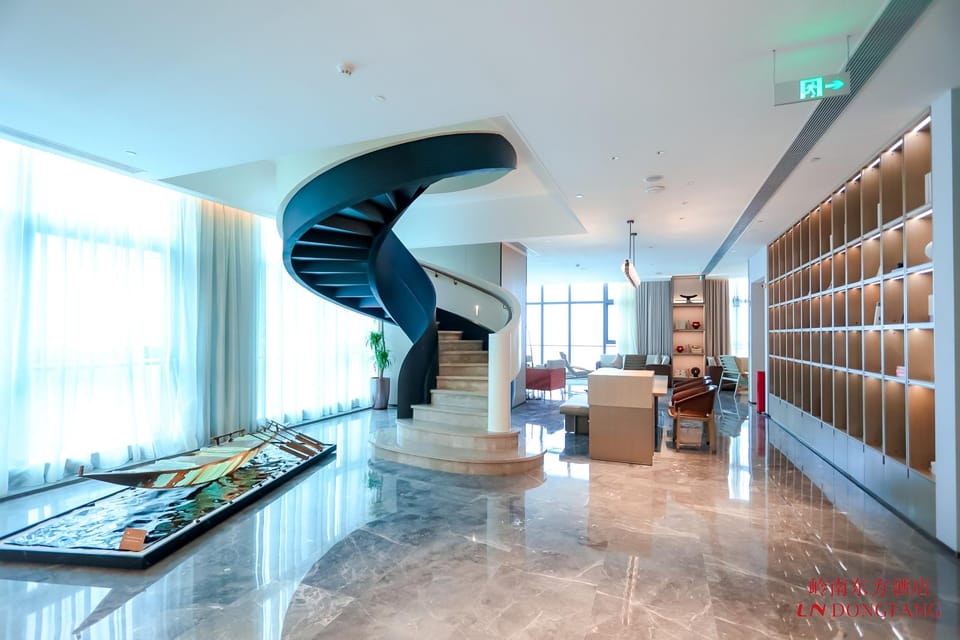 LN Dongfang Hotel Pazhou Guangzhou Hotel in Guangzhou