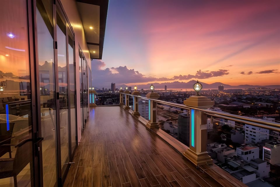 7. Seven Sea Hotel  Hotel in Da Nang