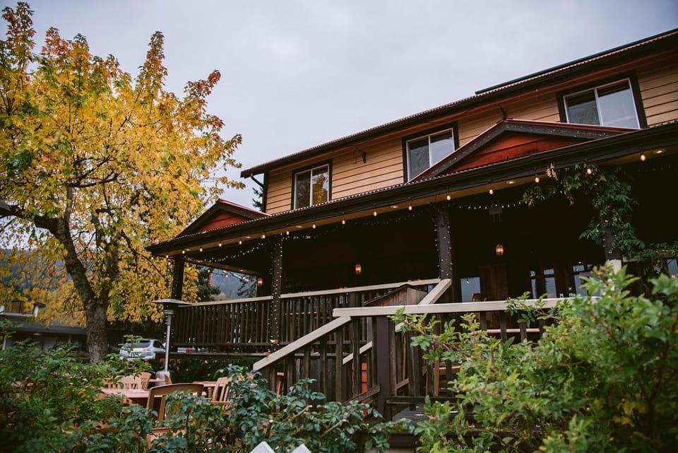 Salt Spring Inn Inn in Salt Spring Island
