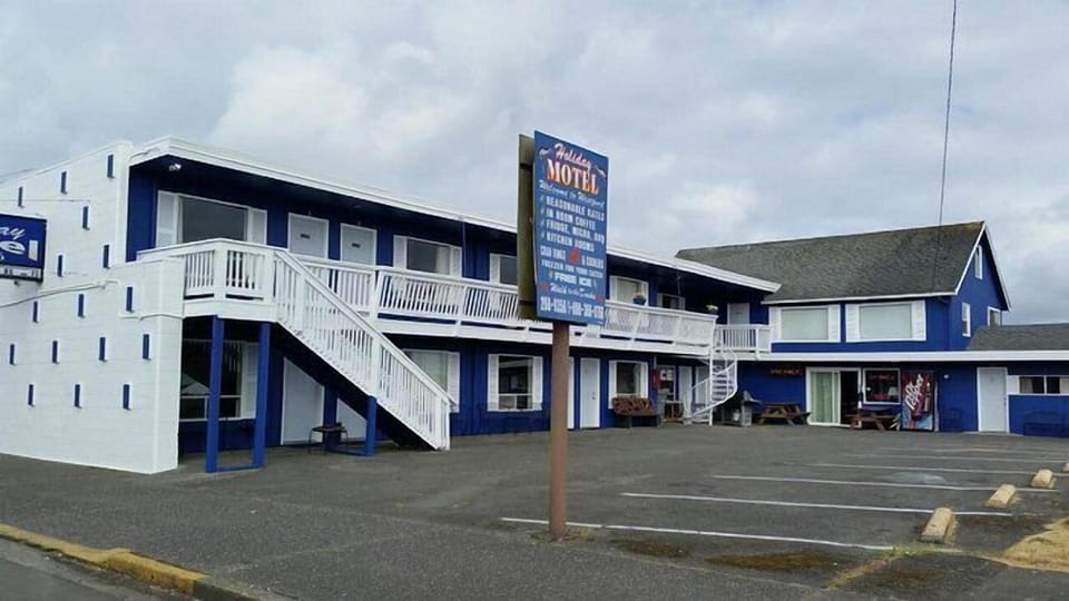Holiday Motel Motel in Westport
