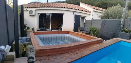 paradis pour deux Hotel in Gémenos