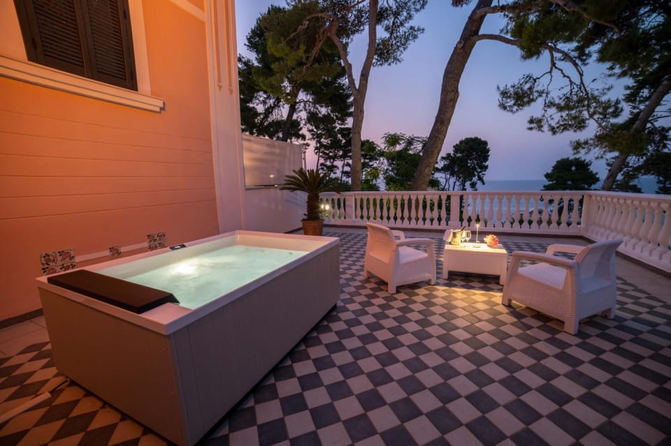 Park Hotel Villa Maria Hotel in San Menaio