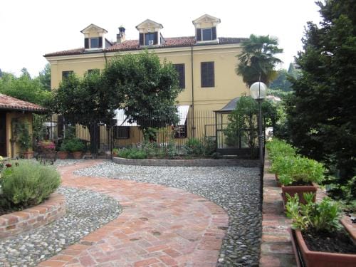 B&B AL BRIC Hotel in Piedmont