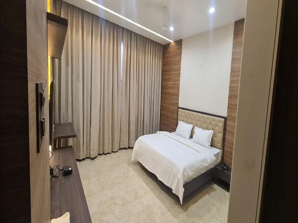 Hotel Sachin executive Hotel in Maharashtra