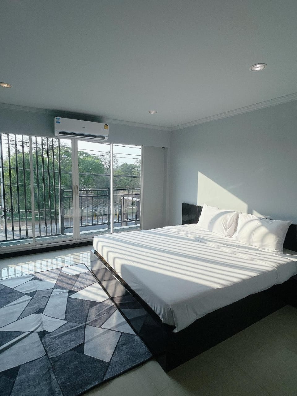 Feliz Room Apartment hotel in Thailand