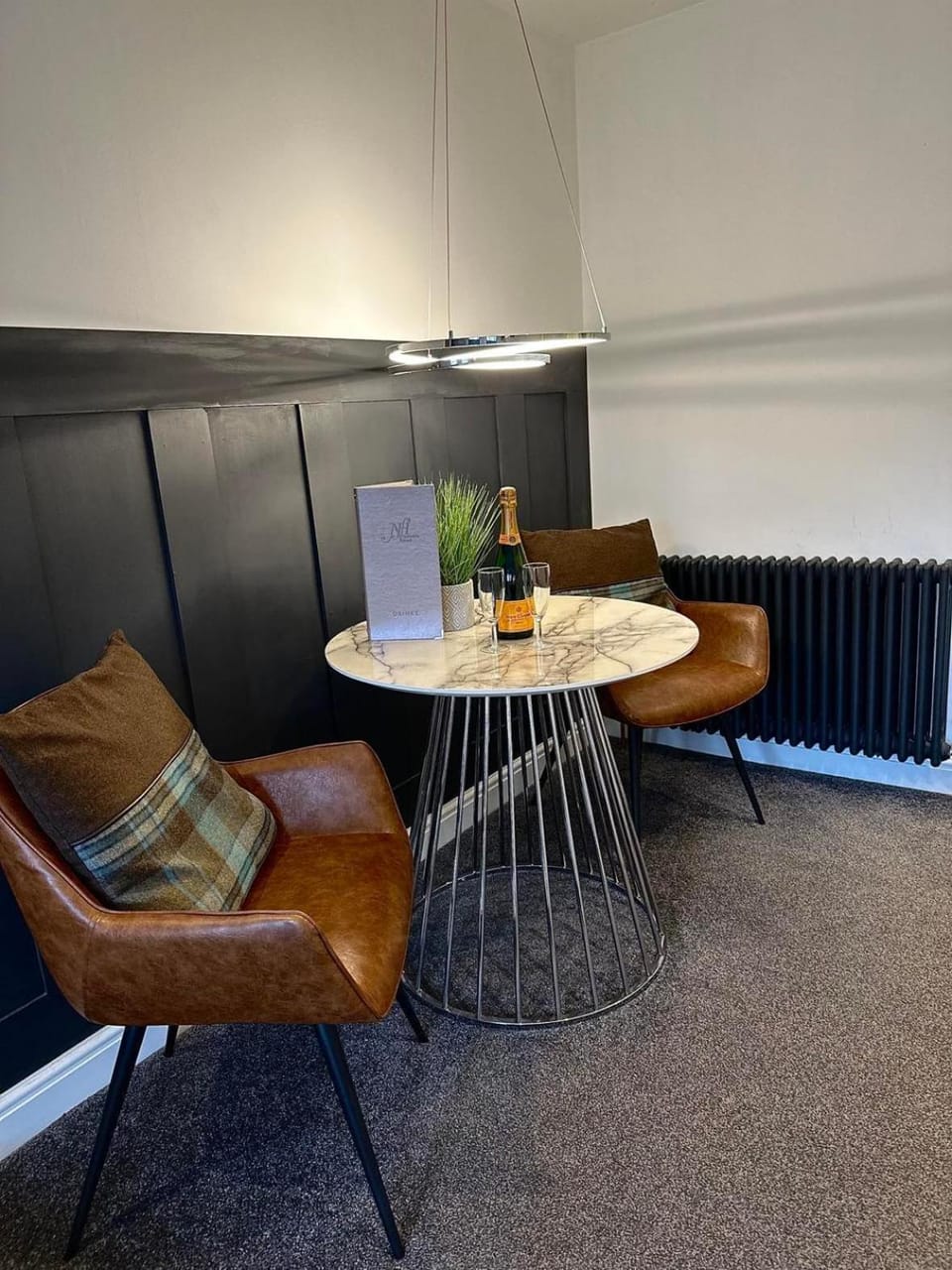 Nithsdale Hotel Inn in England