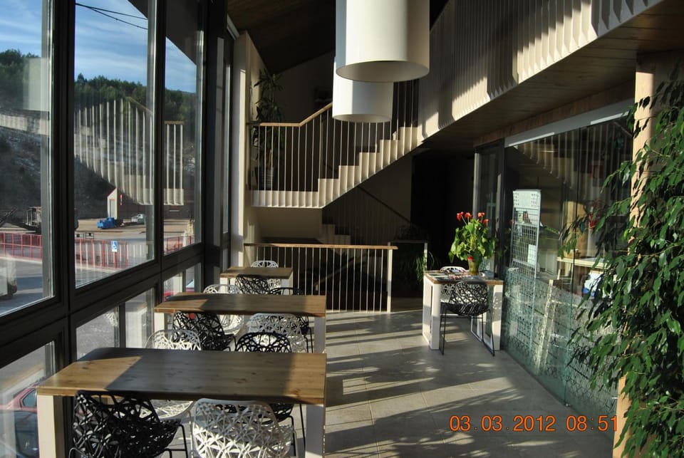 Santa Barbara Hotel in Berguedà