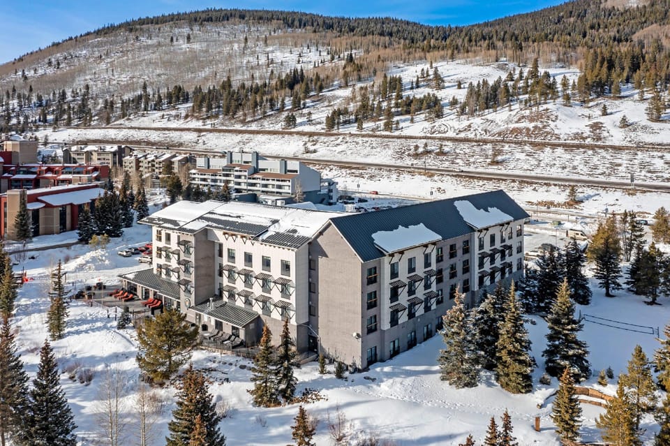 Cambria Hotel Copper Mountain Hotel in Copper Mountain