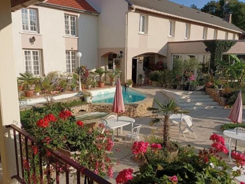 Lud'Hotel Hotel in Bourgogne-Franche-Comté