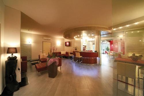 Albergo Zoello Je Suis Hotel in Emilia-Romagna