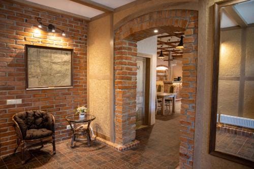 Asmonienes sveciu namai "Senoji mokyklele" Hotel in Kaliningrad Oblast, Russia