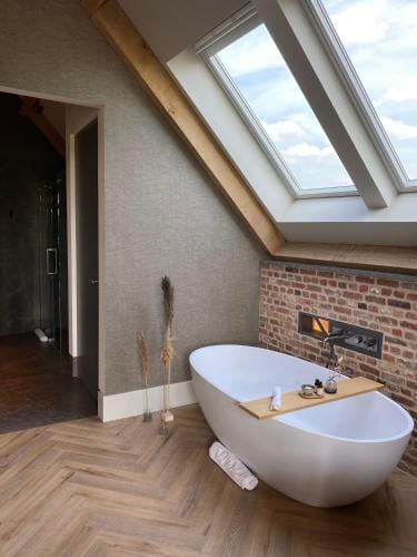 Glundr! Hotel in Limburg (province)