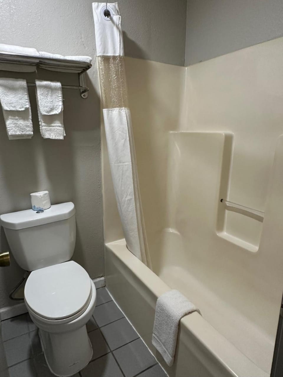 Express Inn Hotel in Mississippi