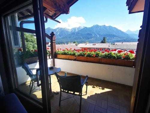 Gasthof & Hotel Zur Post Hotel in Mittenwald
