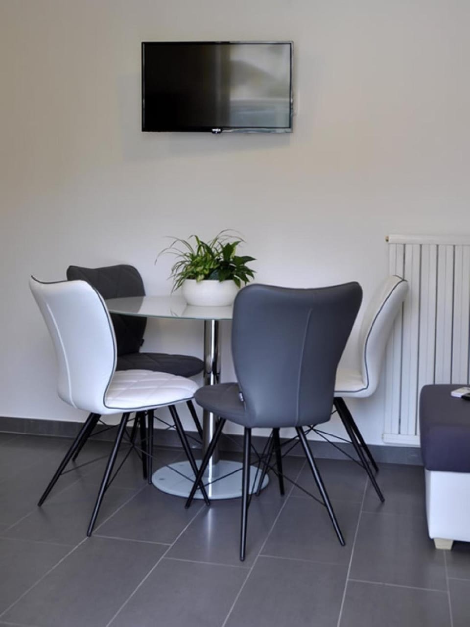 Apartments Profaca Hotel in Lika-Senj County