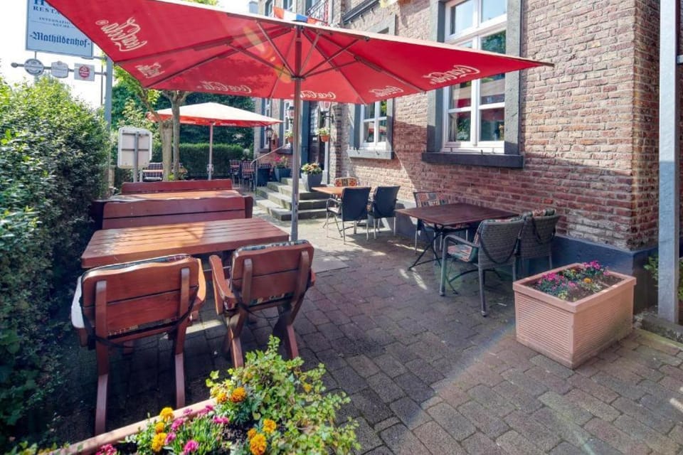 Hotel Restaurant Mathildenhof Hotel in Cologne