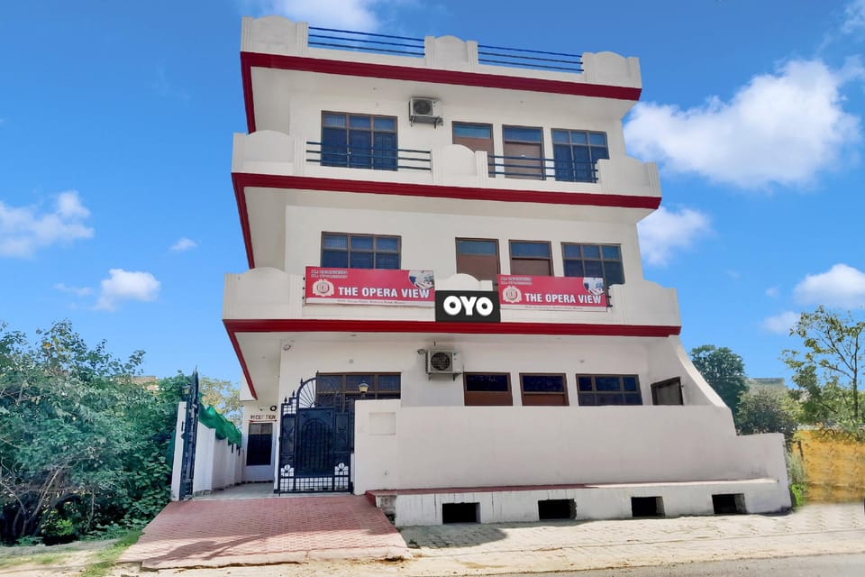 Hotel O Royal palace Hotel in Uttar Pradesh