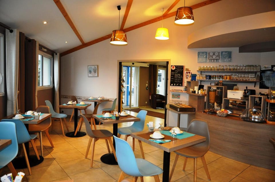 Brit Hotel Confort Azur Cholet Nord Hotel in Pays de la Loire