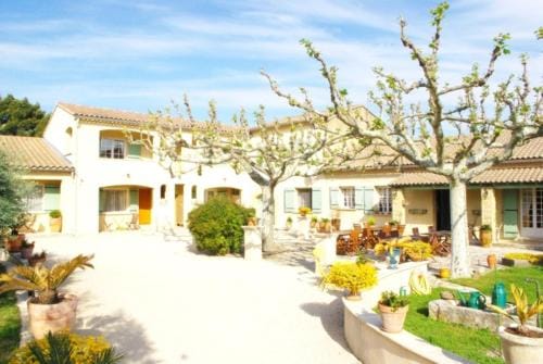Le Mas de l'Amandier Hotel in Provence-Alpes-Côte d'Azur