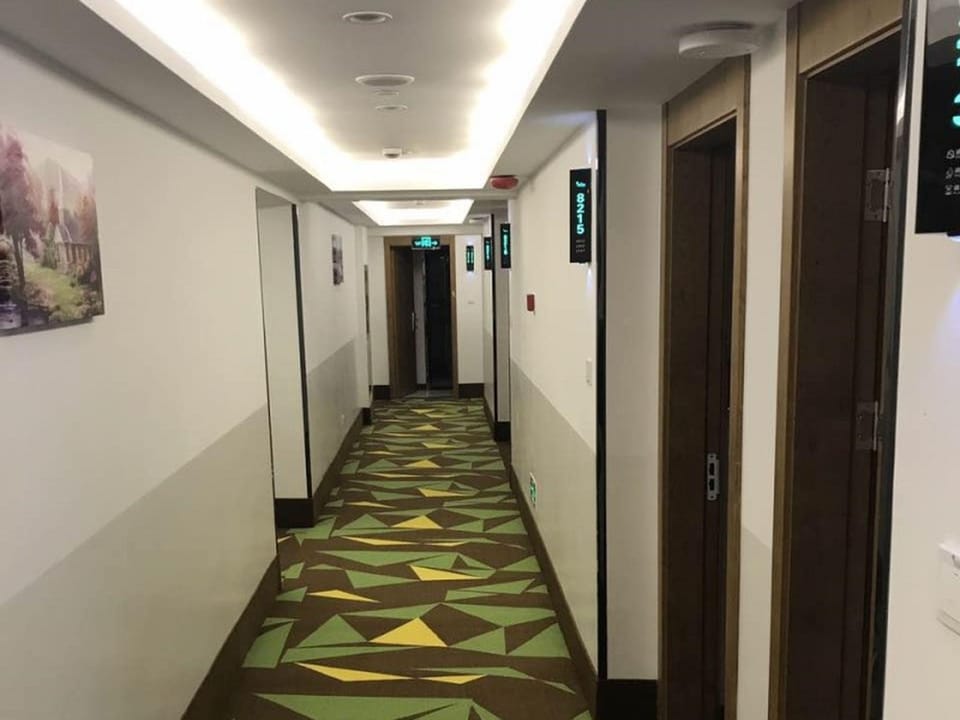 Vatica Shanghai Pudong Dishui Lake Branch Hotel in Shanghai