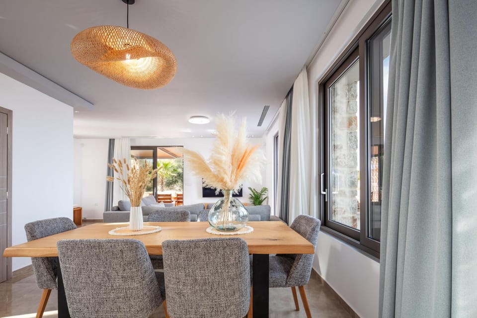 Oinolithos Luxury Villas Hotel in Crete