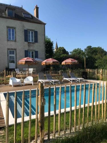 Le Brasseur Logements Hotel in Centre-Val de Loire