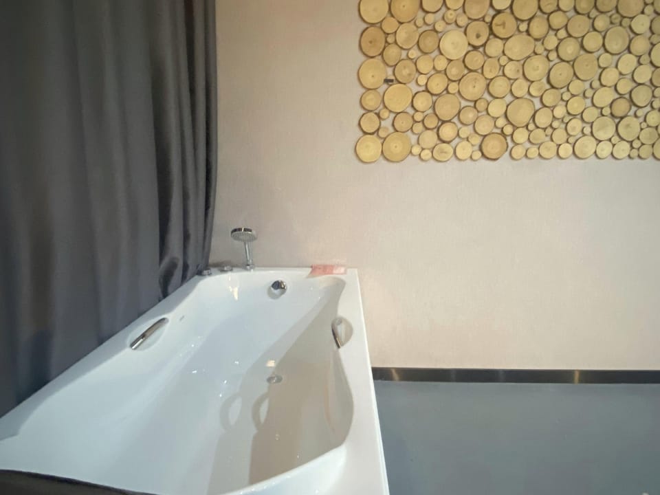 Hangzhou Fuchun Yijing Concept Hotel Hotel in Hangzhou