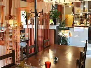 Bar/lounge